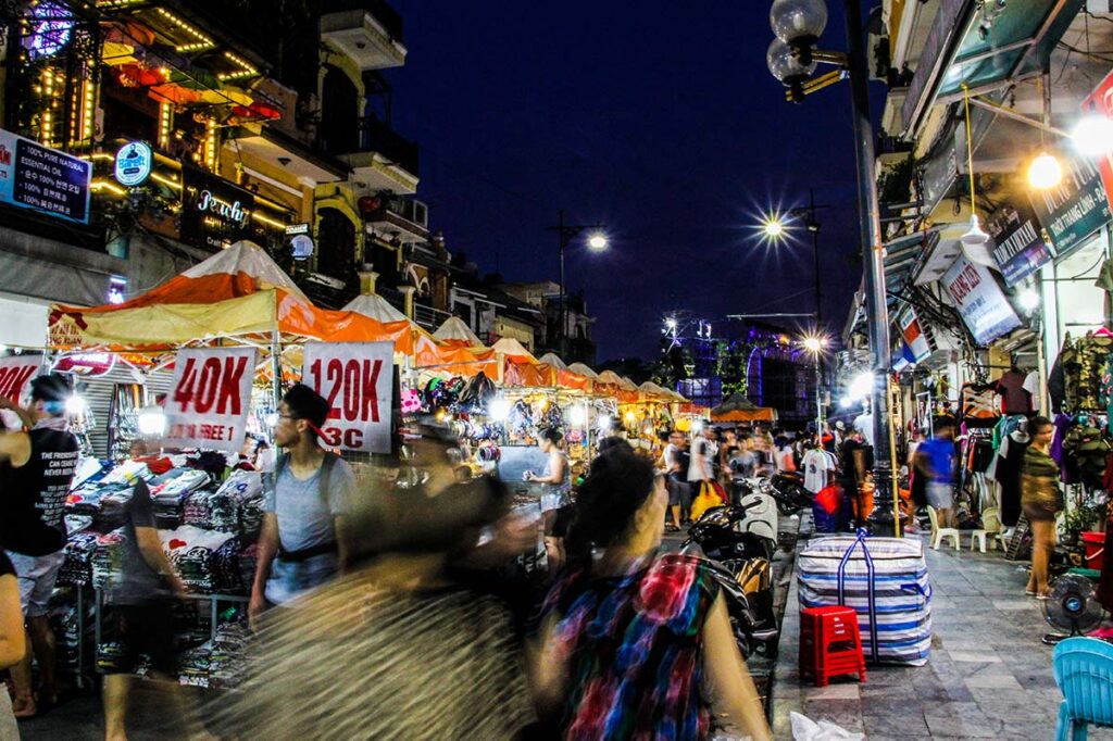 Hanoi Wochenende & Nachtmarkt in der Altstadt