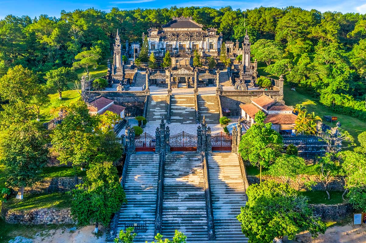 Grab von Khai Dinh in Hue