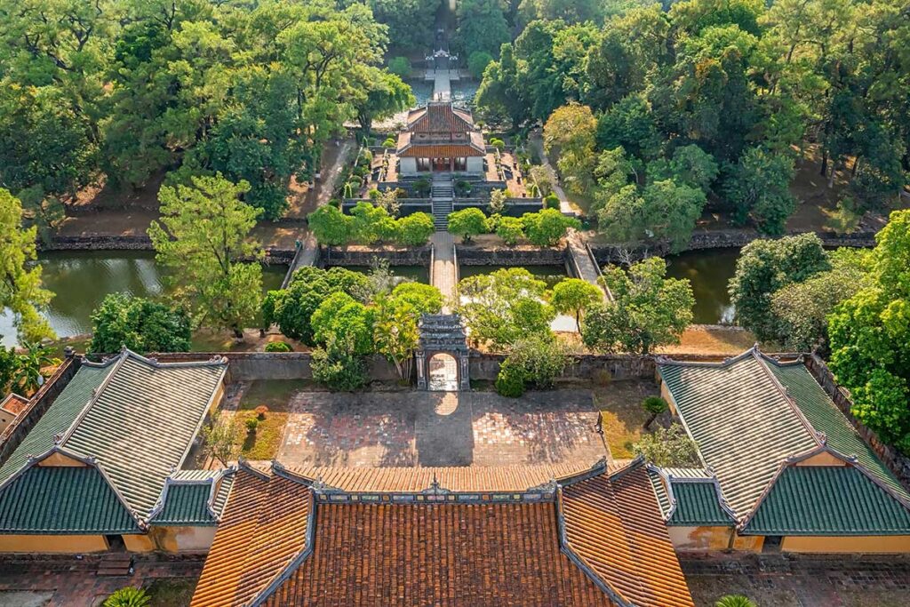 Minh Mang Grab in Hue