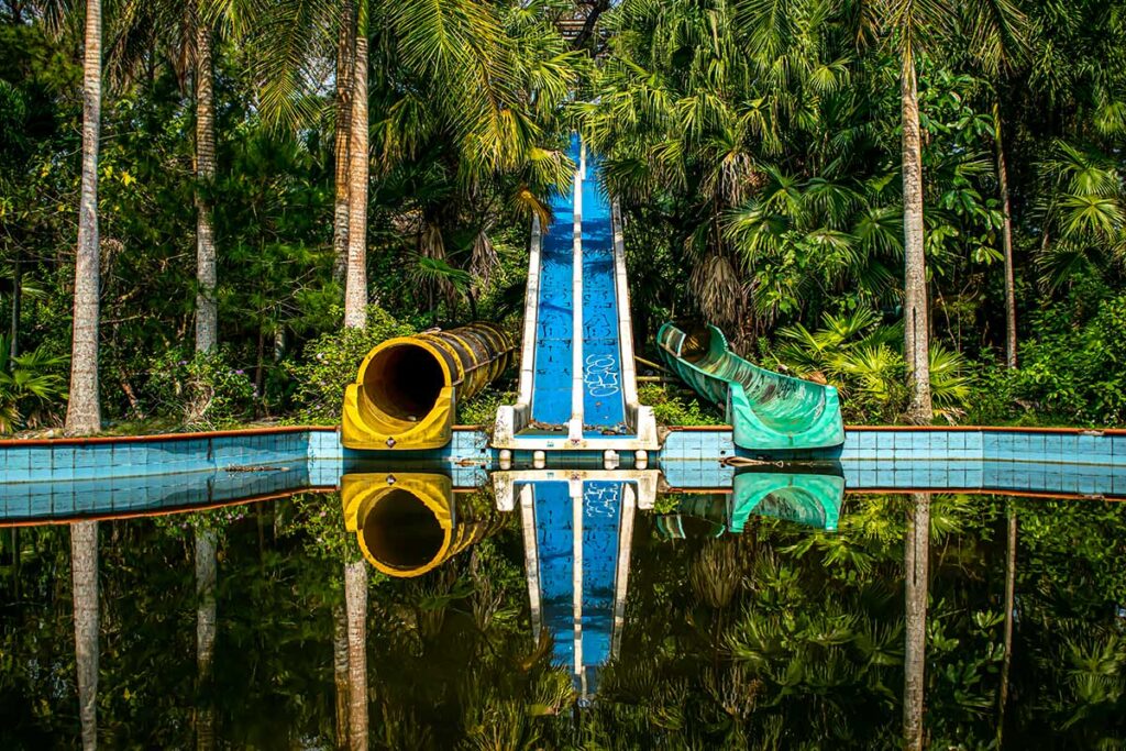 Thuy Tien Verlassener Wasserpark in Hue