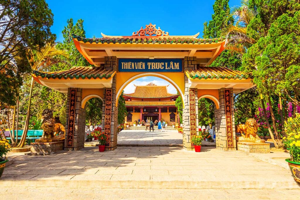 Truc Lam Pagode in Dalat