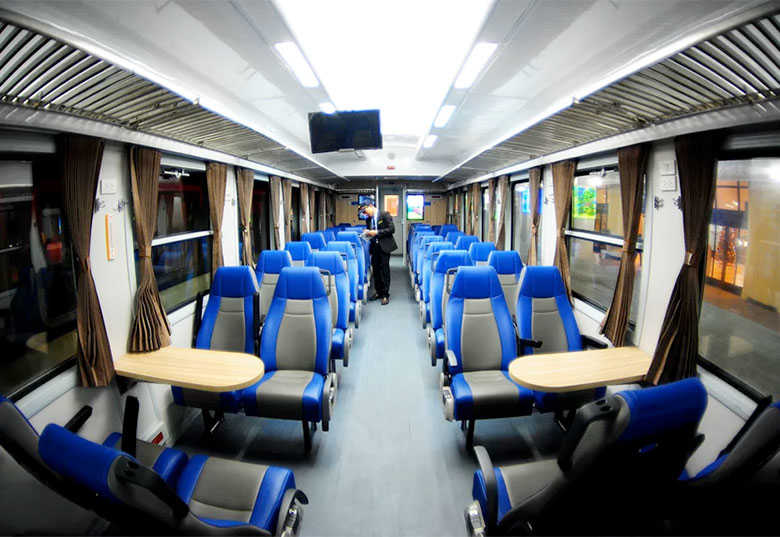 Weicher Sitz (Soft Seat) im Zug in Vietnam