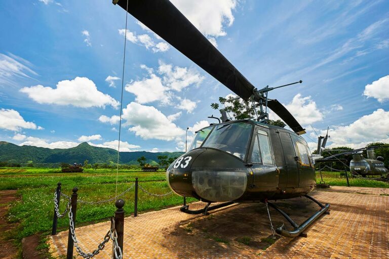 ein Hubschrauber auf der Khe Sanh Combat Base in der DMZ Vietnam