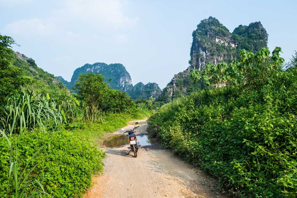 Motorradfahren in Tam Coc in Ninh Binh