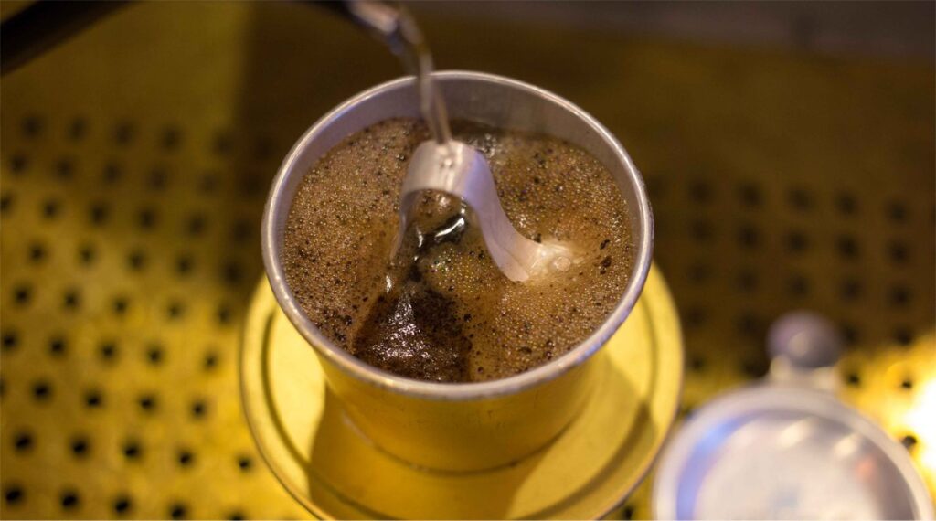 Schritt 5: Vietnamesischen Kaffee zubereiten