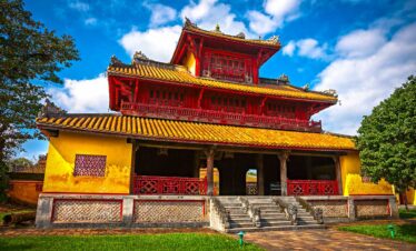 Hien Lam Pavillon in der Zitadelle von Hue