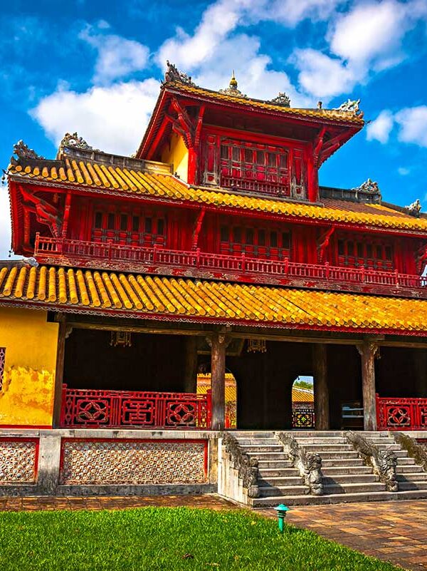 Hien Lam Pavillon in der Zitadelle von Hue