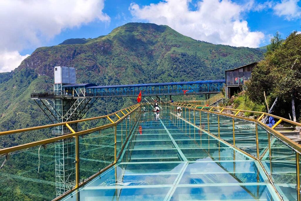 Glasbrücke in Sapa