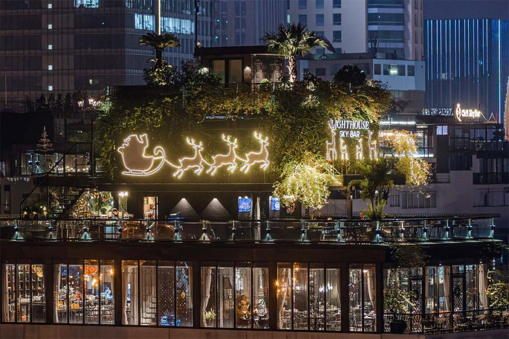 Lighthouse Sky Bar in Hanoi