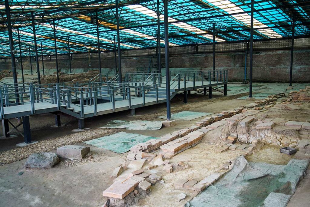 Archäologische Ausgrabungsstätte der Zitadelle Thang Long