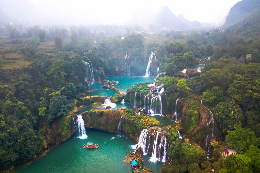 Trockenzeit am Ban Gioc Wasserfall