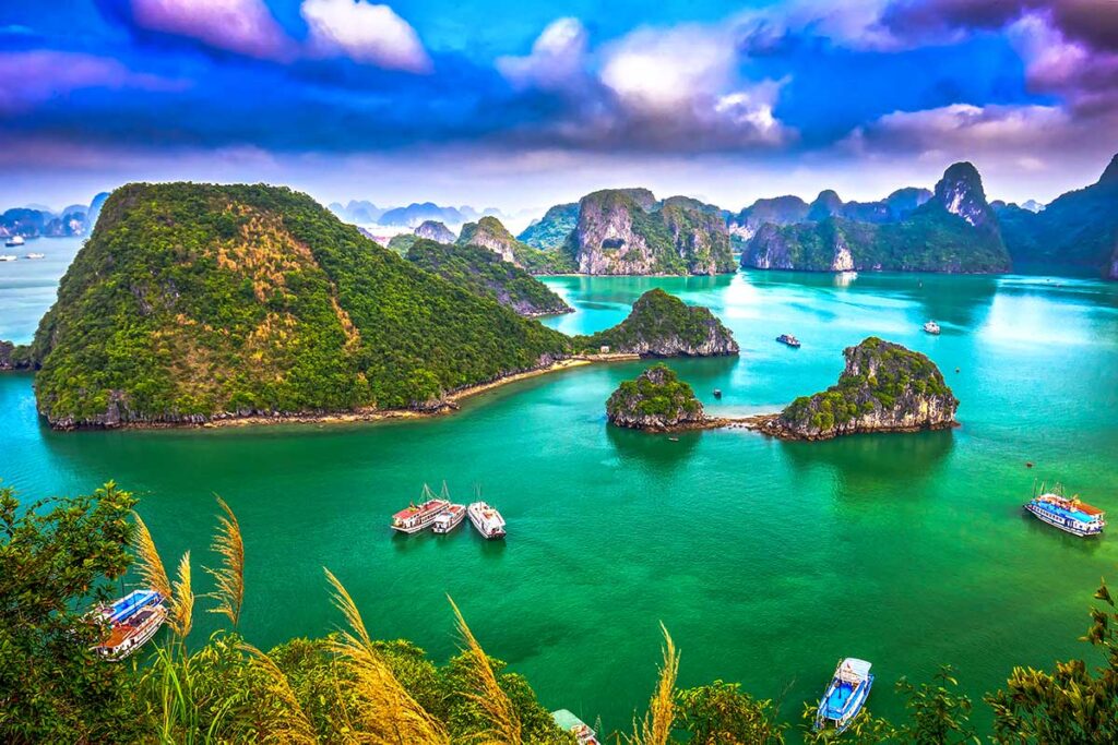 Der Blick vom Aussichtspunkt Ti Top Island in der Halong-Bucht