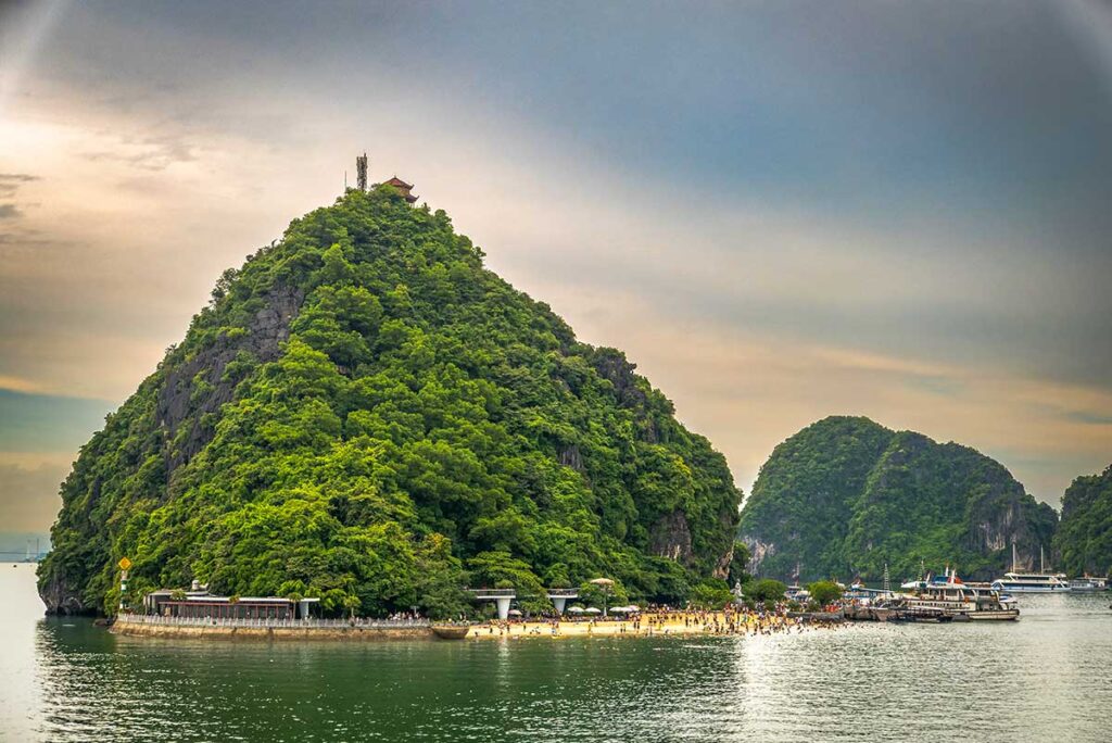 Ti Top Island in der Halong-Bucht