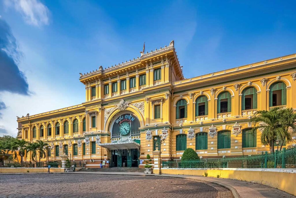 Das französische Kolonialgebäude des Saigon Central Post Office