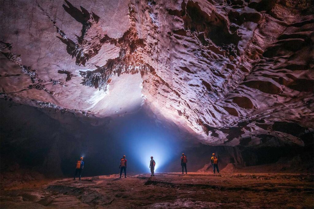 Pygmäenhöhle Hang