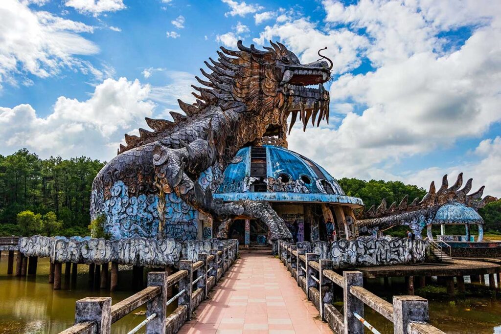 Thuy Tien Verlassener Wasserpark in Hue