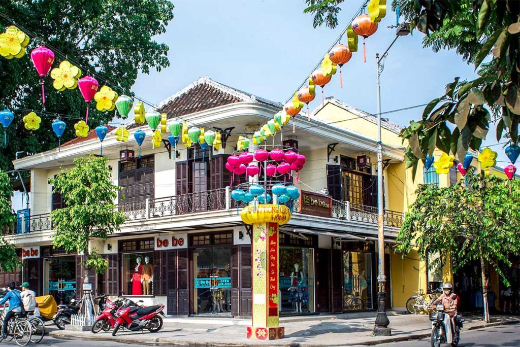 Be Be Tailor in Hoi An