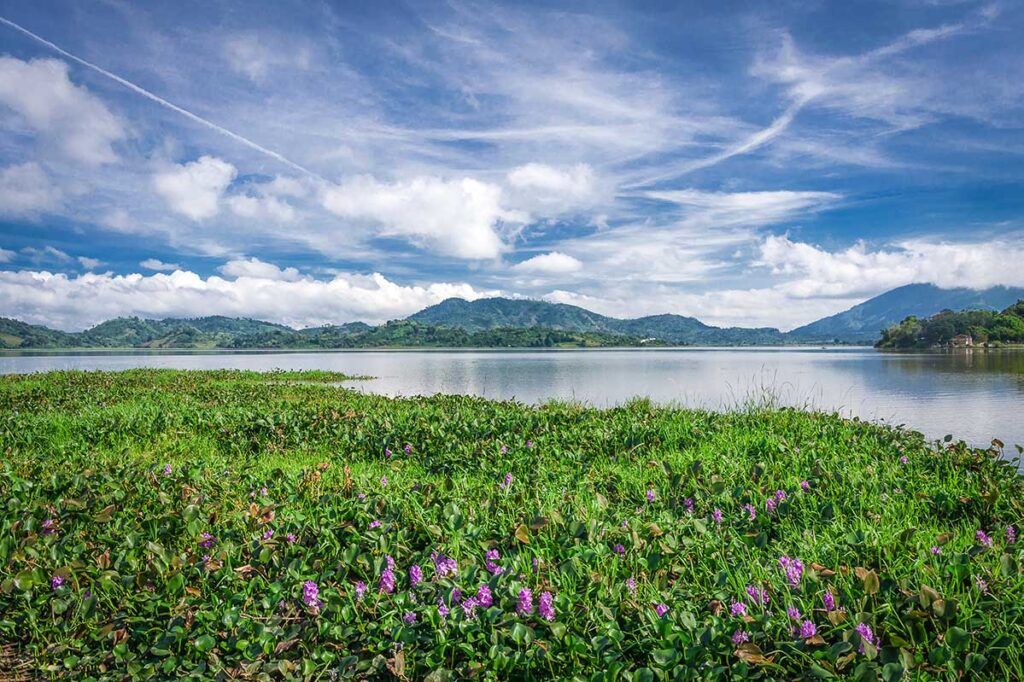 Der große See namens Lak Lake in der Provinz Dak Lak im zentralen Hochland von Vietnam